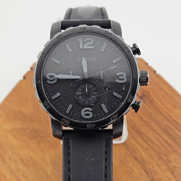 Fossil Men's Nate Multidial Chronograph Watch Black Leather Band JR-1654 - Picture 1 of 6